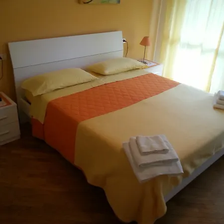 Bed & Breakfast The Village