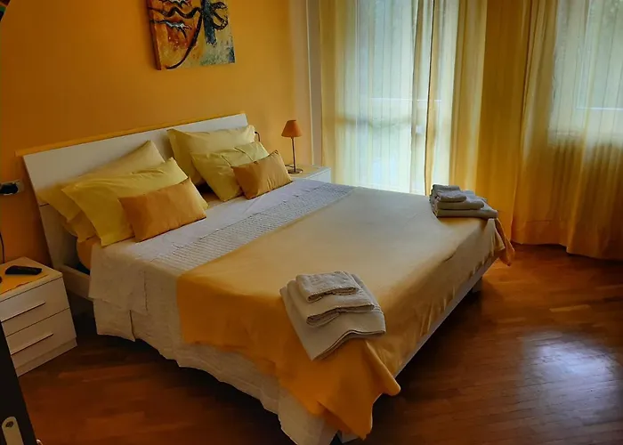 Bed & Breakfast The Village 3*